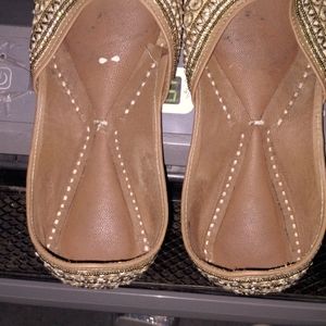 Jasmine Indian Slips / Flats